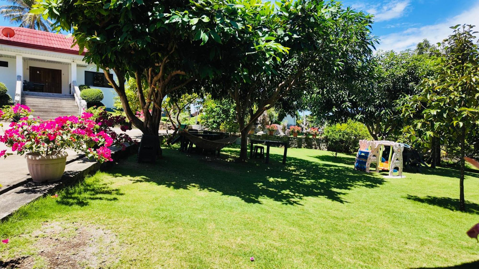 Tongatok Cliff Resort Mambajao Bagian luar foto