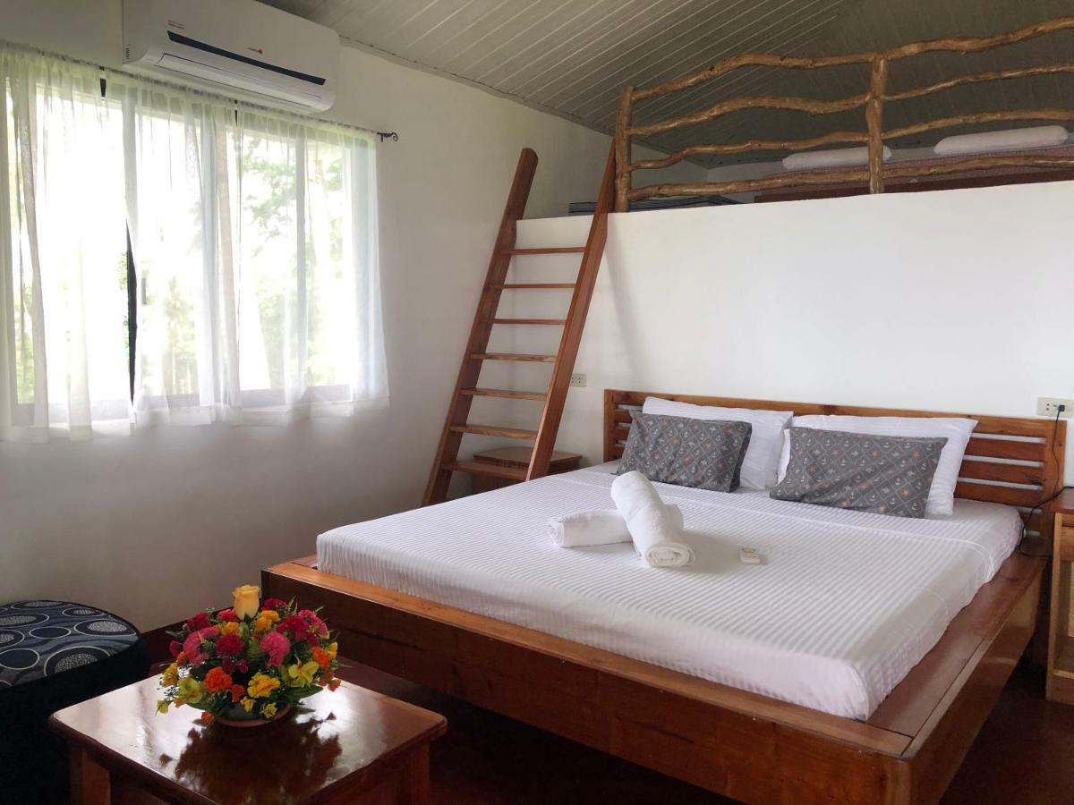 Tongatok Cliff Resort Mambajao Bagian luar foto