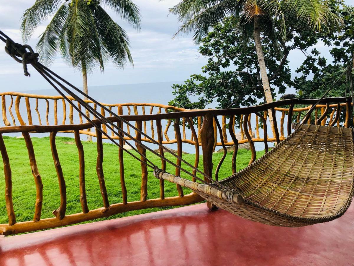 Tongatok Cliff Resort Mambajao Bagian luar foto