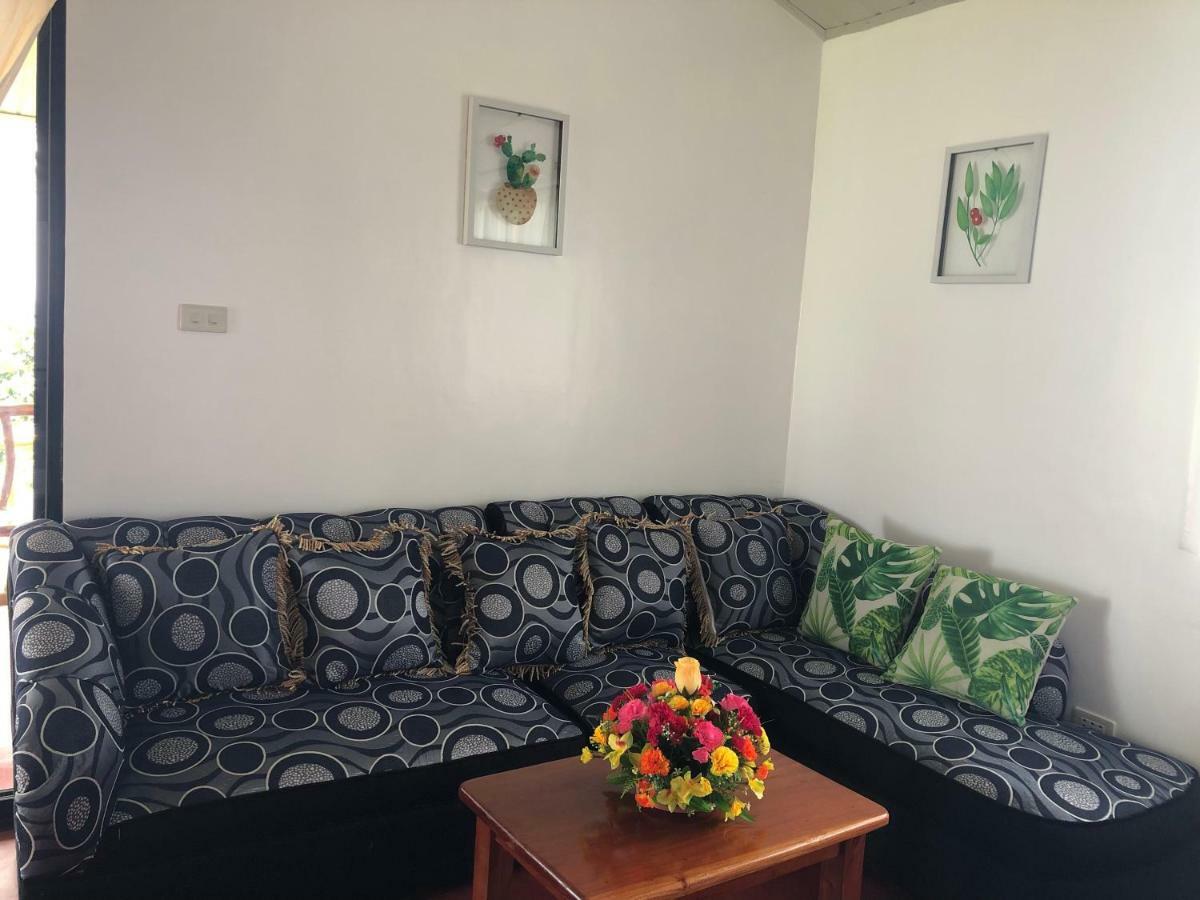 Tongatok Cliff Resort Mambajao Bagian luar foto